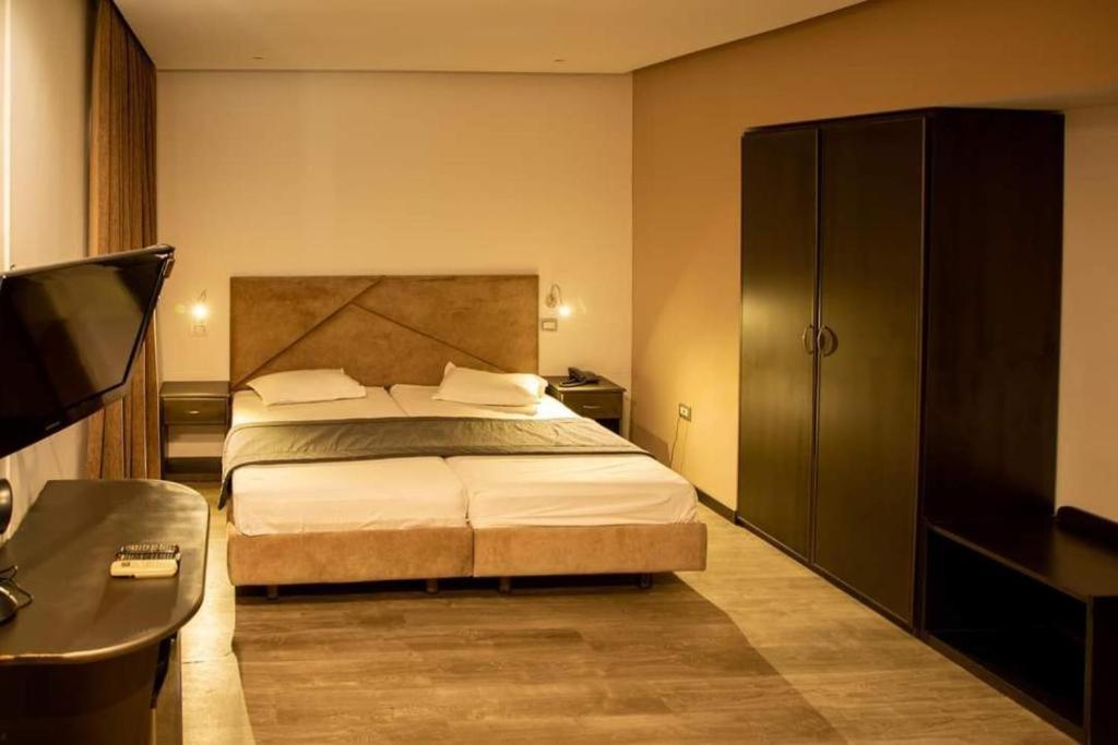 Hotel Donia Sfax Esterno foto