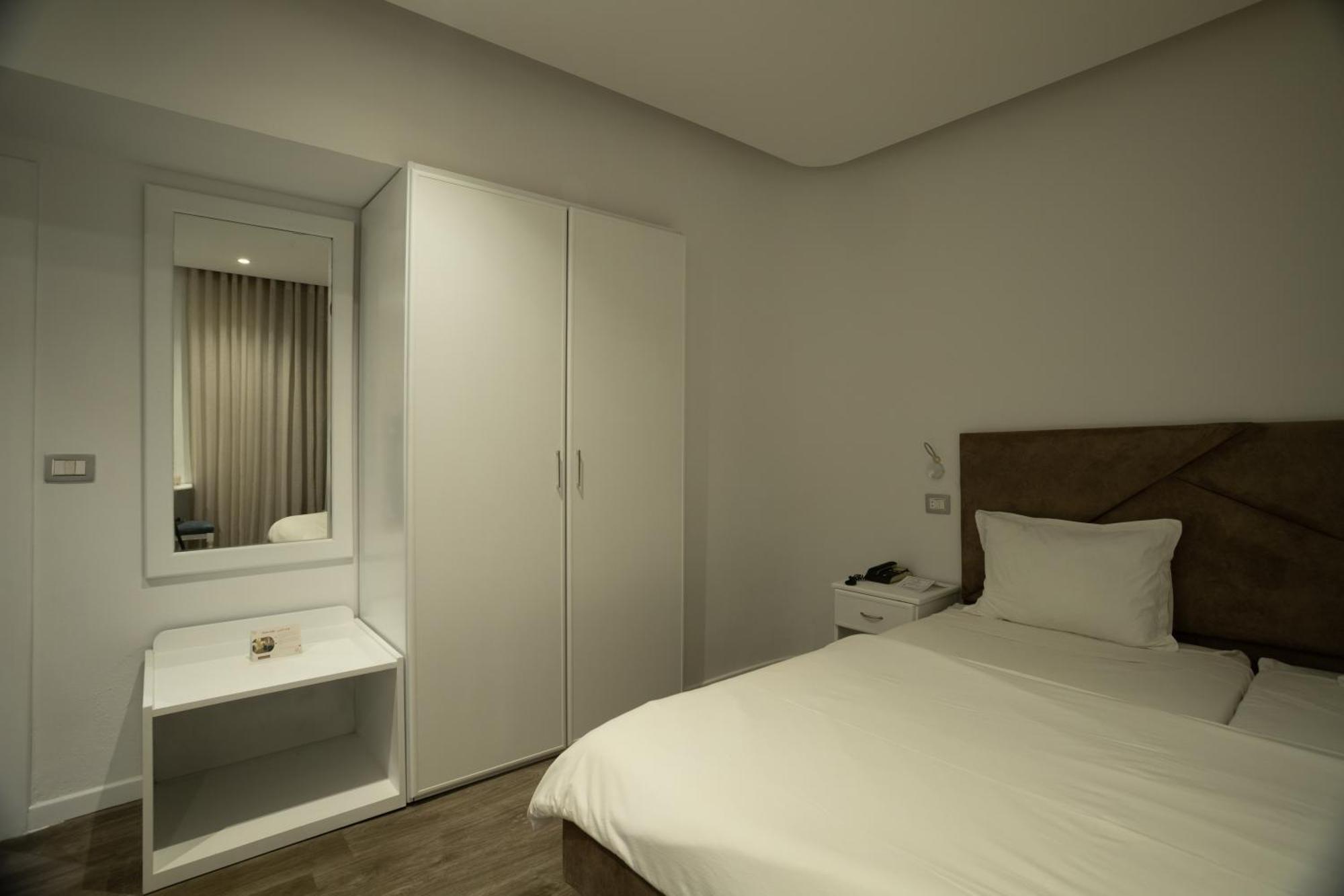 Hotel Donia Sfax Esterno foto